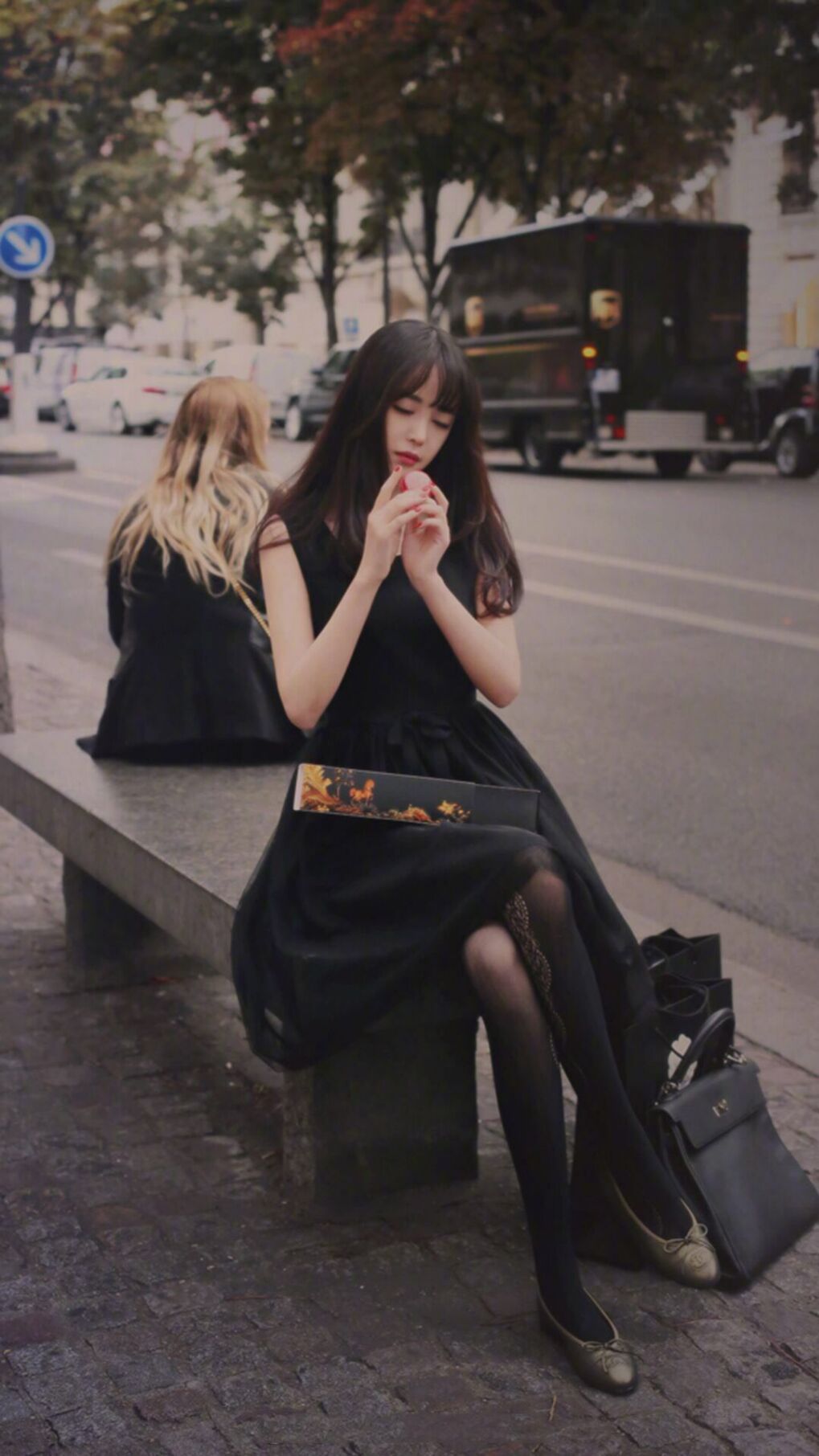 九游娱乐(jiuyou)官网-凯瑟琳·伯科夫完美入水赢得喝彩，凯瑟琳·伯纳德