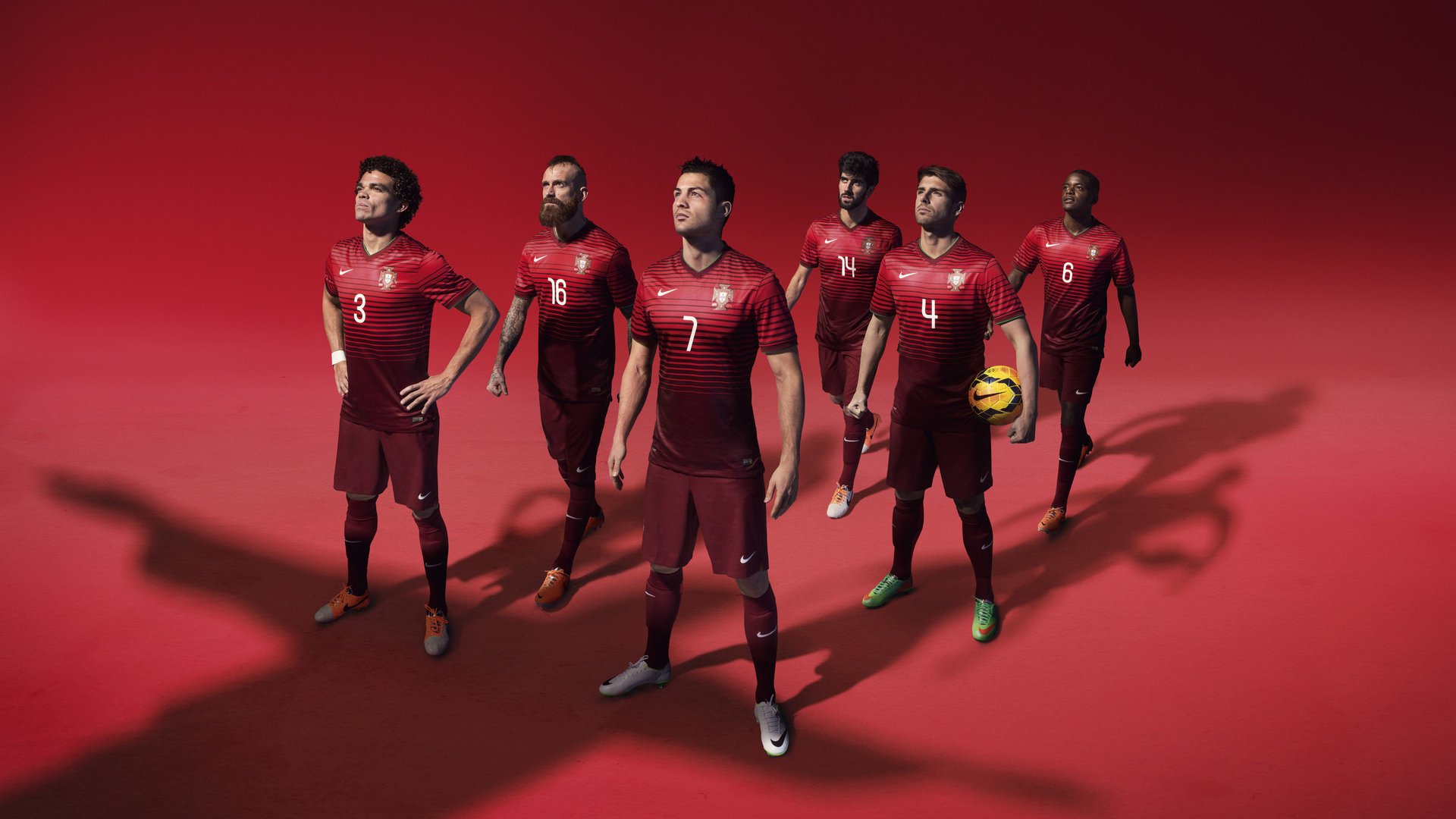 拜仁强化身体素质训练应对高强度赛程，拜仁队训